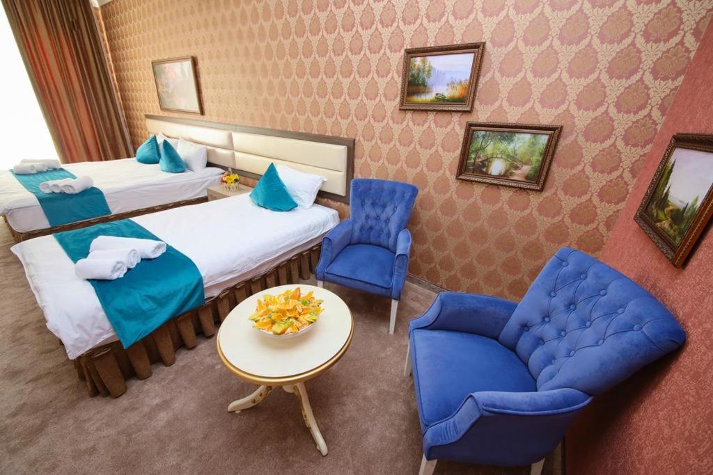 Hotel Globus ทาชเคนต์ ภายนอก รูปภาพ