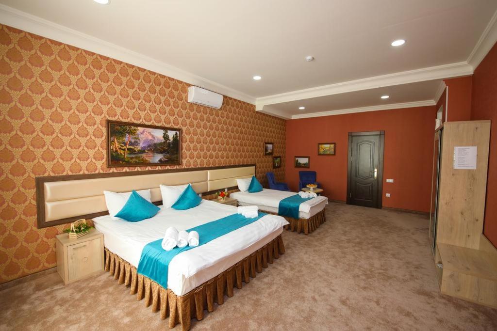 Hotel Globus ทาชเคนต์ ภายนอก รูปภาพ