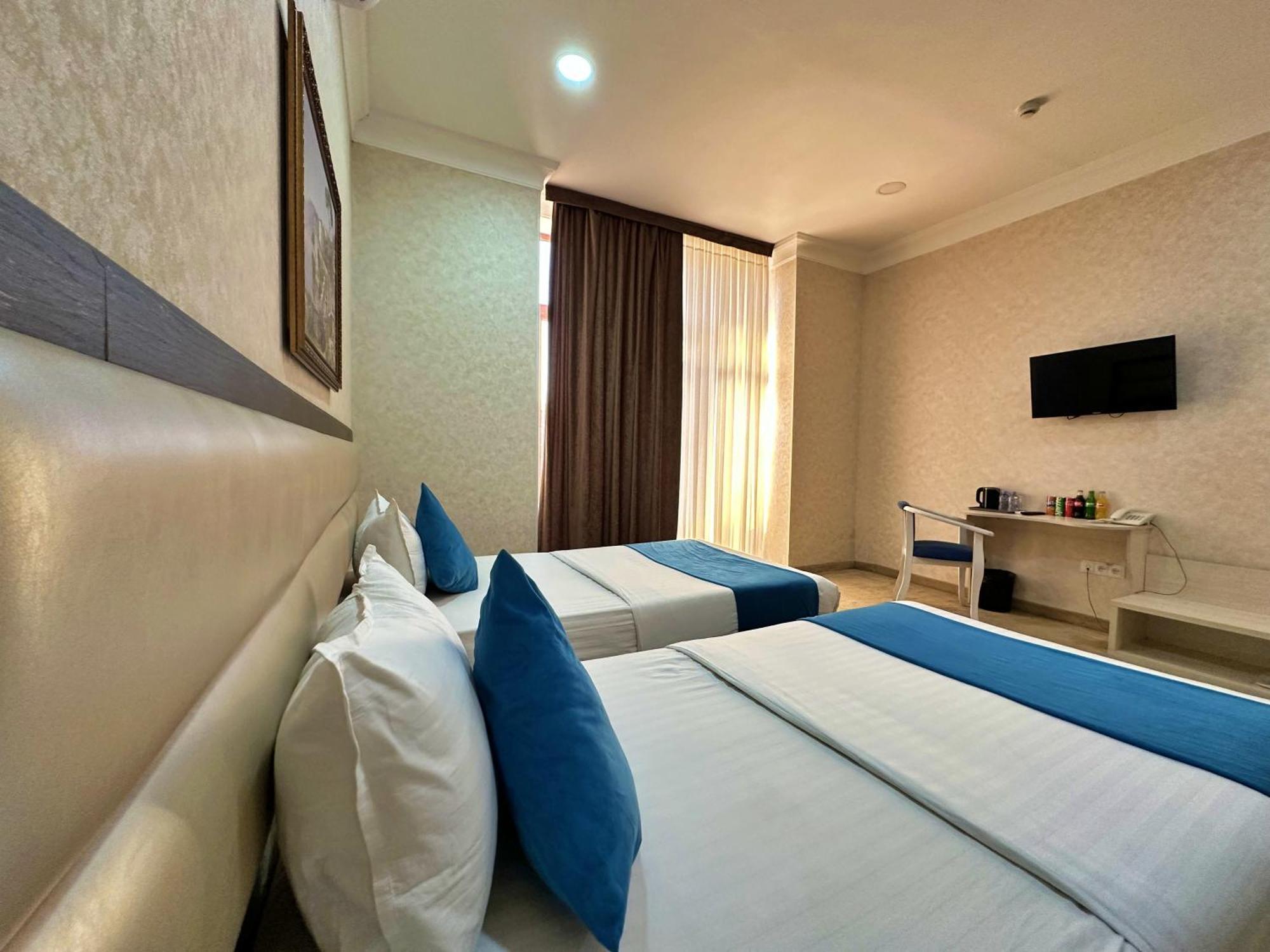 Hotel Globus ทาชเคนต์ ภายนอก รูปภาพ