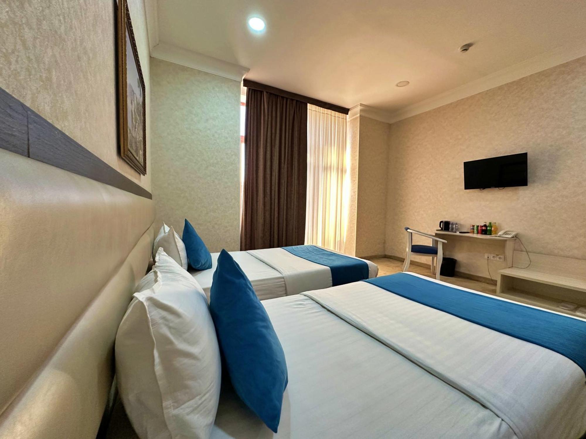 Hotel Globus ทาชเคนต์ ภายนอก รูปภาพ