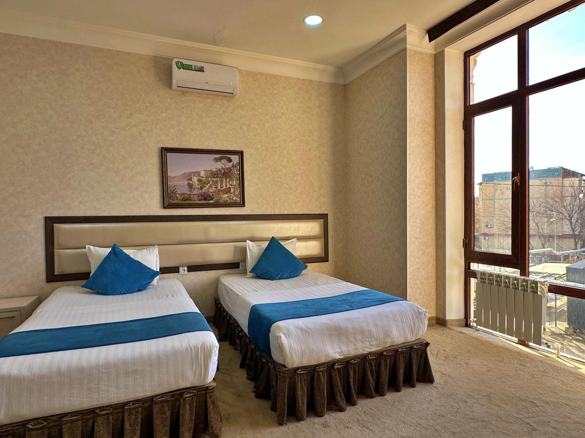 Hotel Globus ทาชเคนต์ ภายนอก รูปภาพ